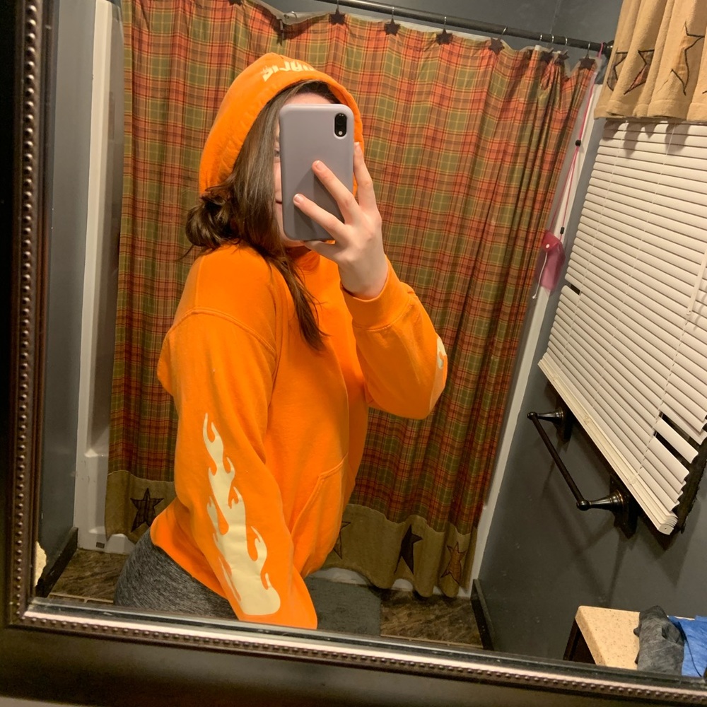 Kylie Jenner Sweatshirt!